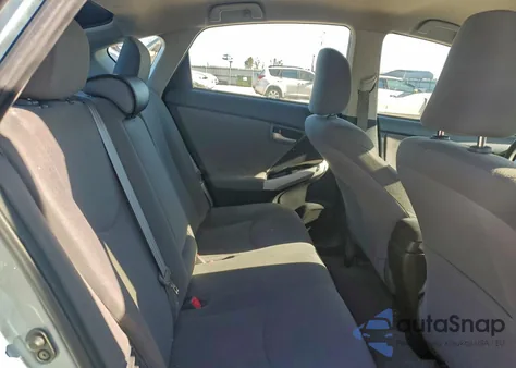 2012 Toyota Prius Plug-In z USA, uszkodzony, nr VIN JTDKN3DP4C3027708